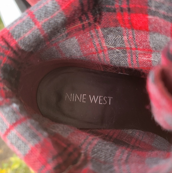 Nine West Abrial Lace Up Bootie - Picture 8 of 10